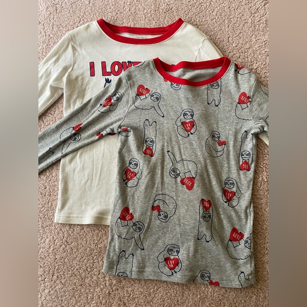 Carters Valentine’s Day Pj set